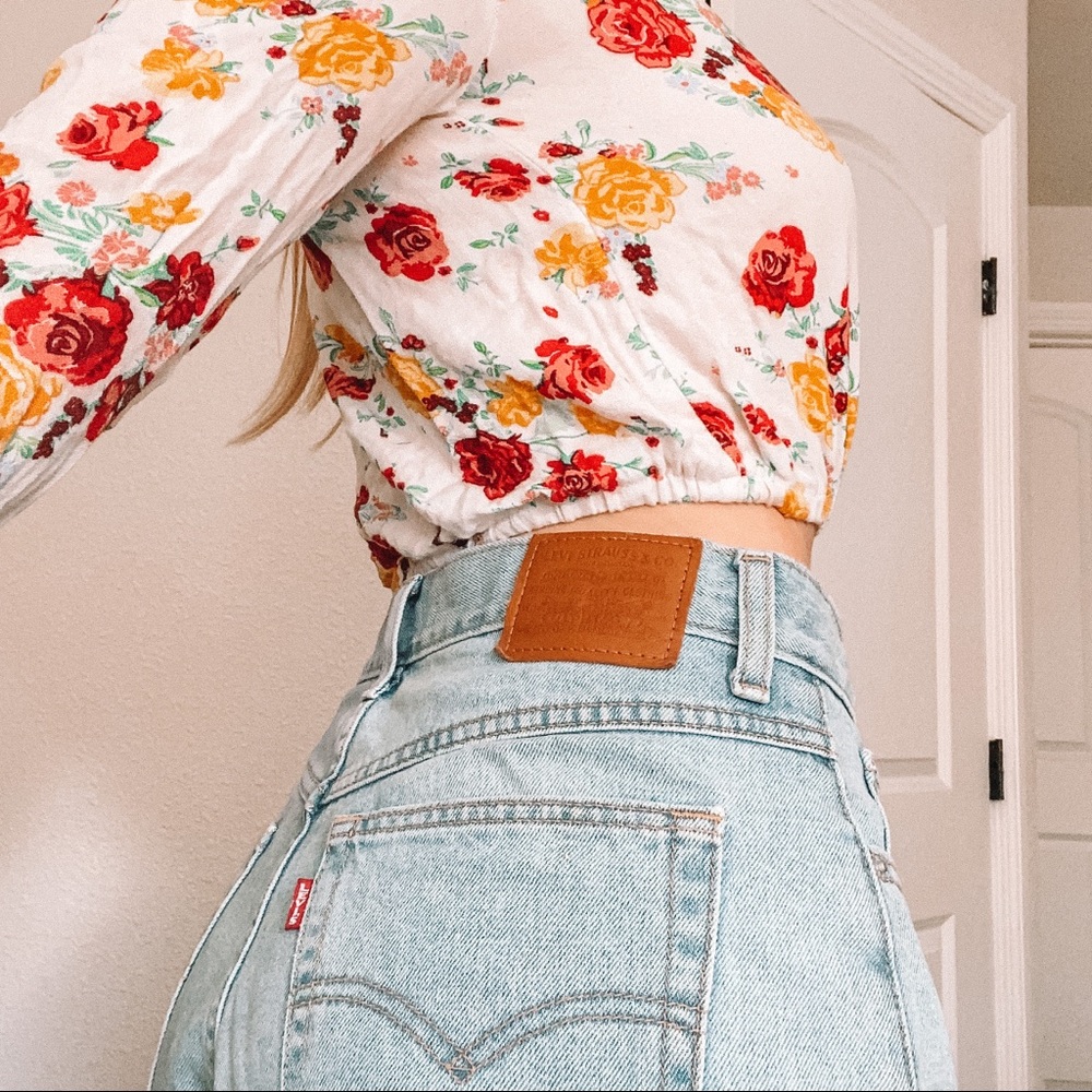 Levi cuffed high waisted shorts